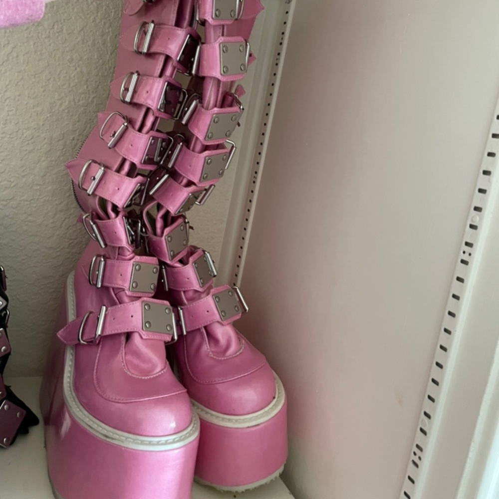 Trinity boots